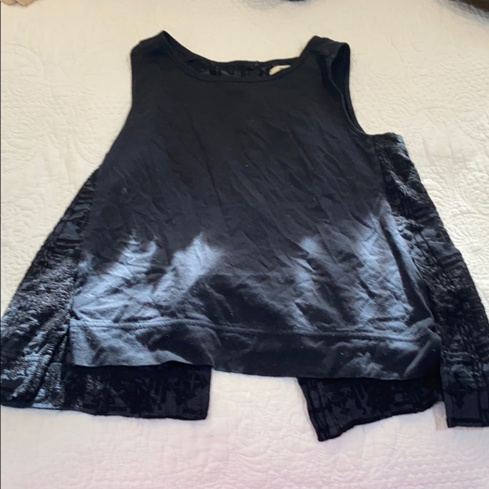 Madewell Blue and Black Flowered Shirt